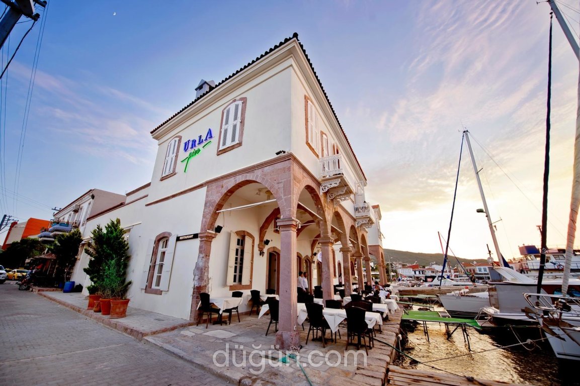 Urla Pier Hotel & Restaurant