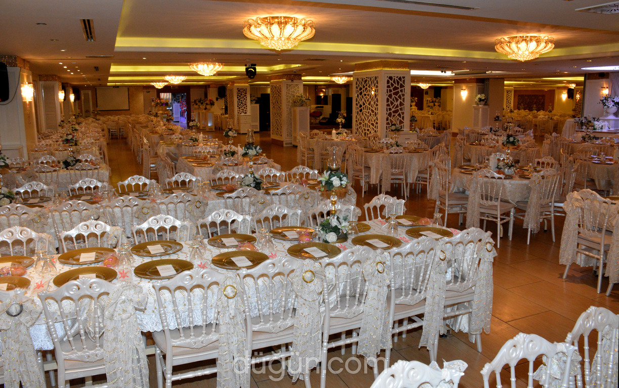 Labella Semiramis Düğün & Kına Salonları