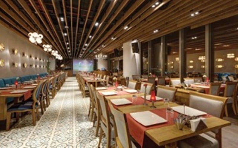 İsabet Steak House / Bayraklı