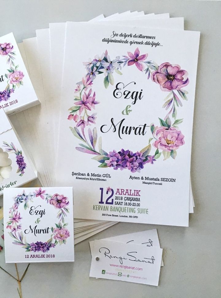 Mor Çiçekli Sade Davetiye