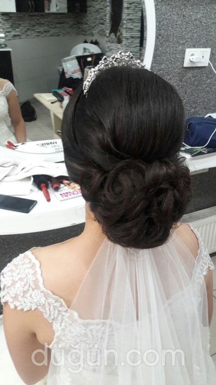 She Kuaför ve Güzellik Merkezi