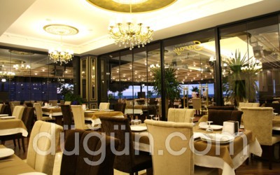 Saray Köfte & Balık