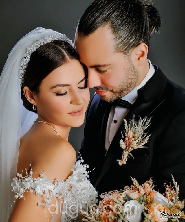 Foto Kemal - Volkan Konuşkan