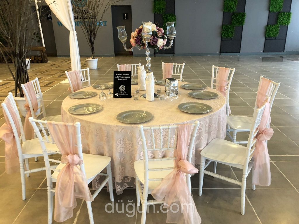 Dünya Wedding Port
