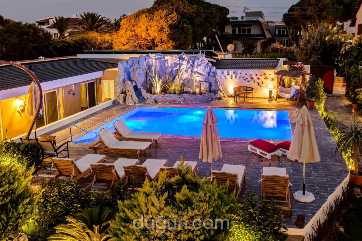 Villa Kore Çeşme Otel
