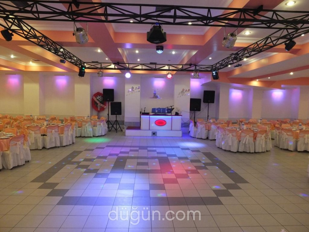 Özdoğanlar Resital Düğün Salonu