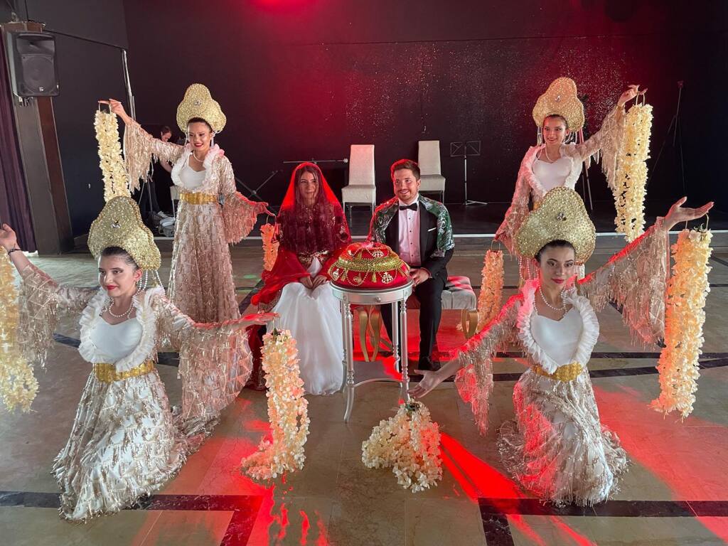 Tuana  Reyyan Düğün Salonu