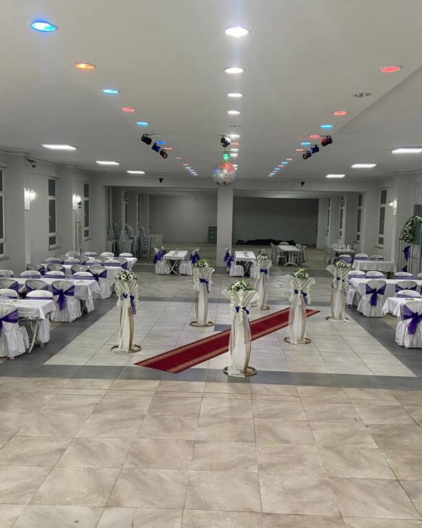 Taşova  Belediye Düğün Salonu