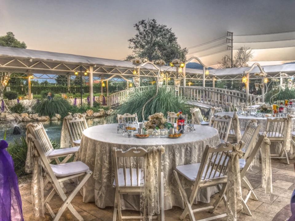 Küçük Göl Kır Bahçesi