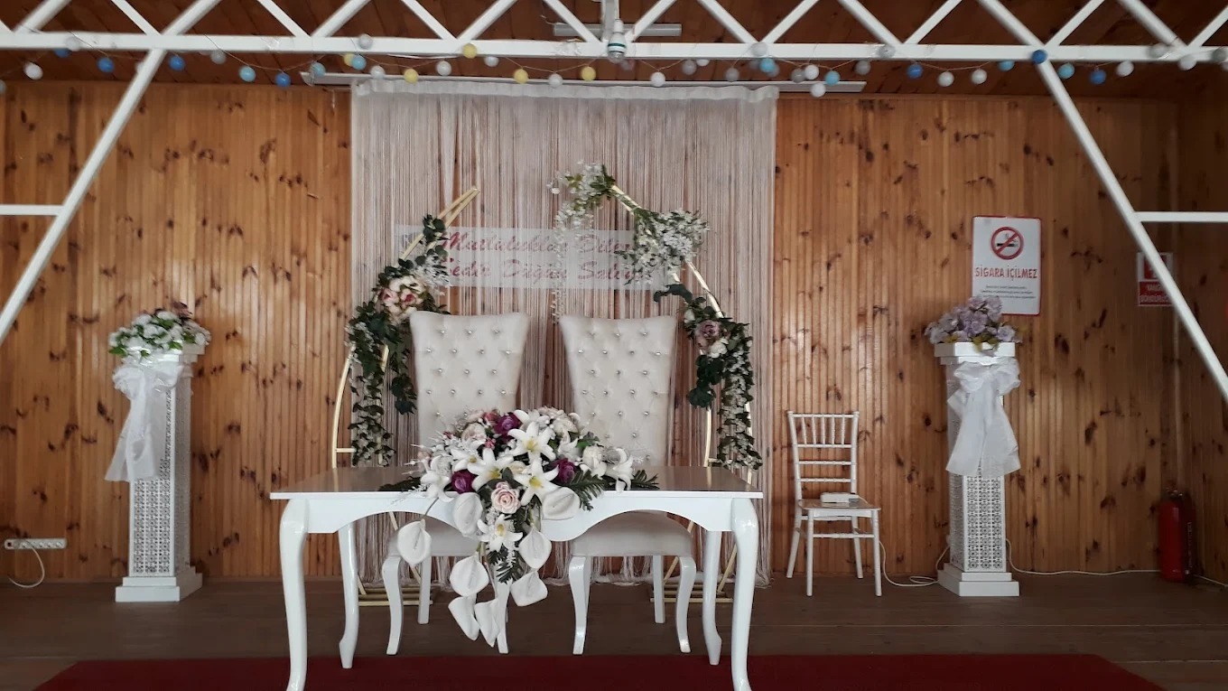 Sedir Kır Düğün Salonu