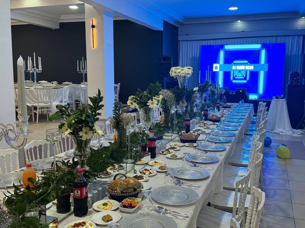 Taşlı Otel Deluxe Kır Bahçesi