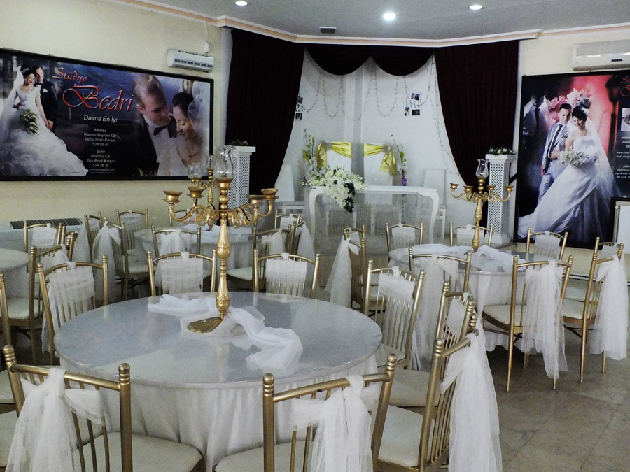 Öztürkler Düğün Sarayı