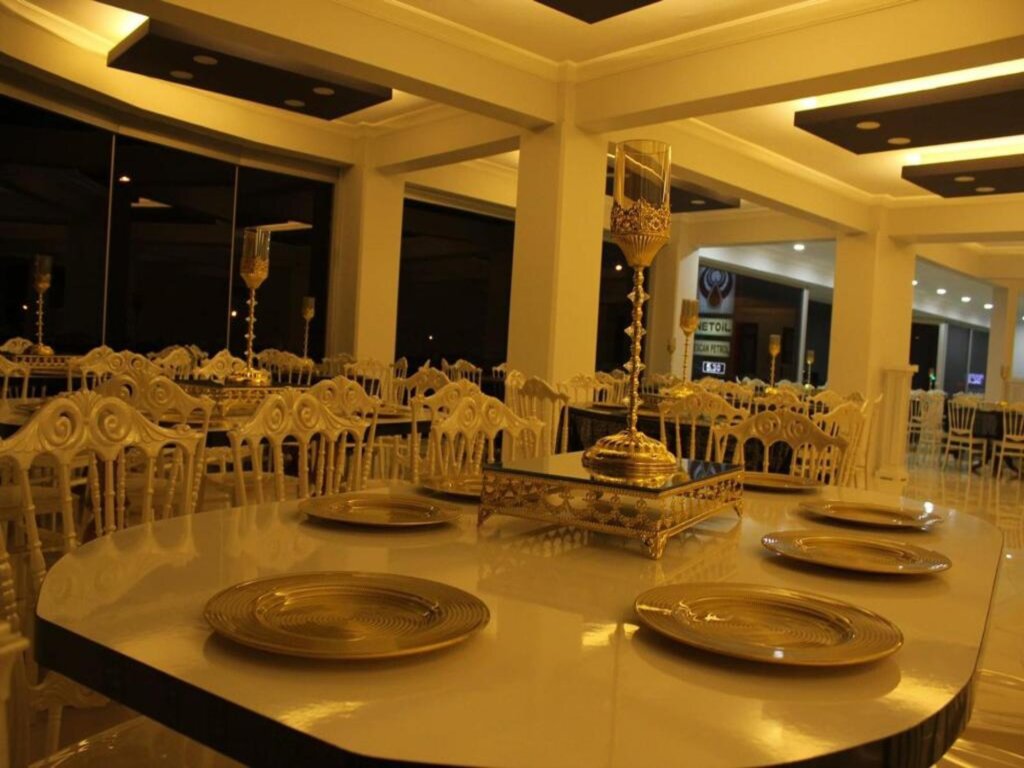 Öztürkler Düğün Sarayı