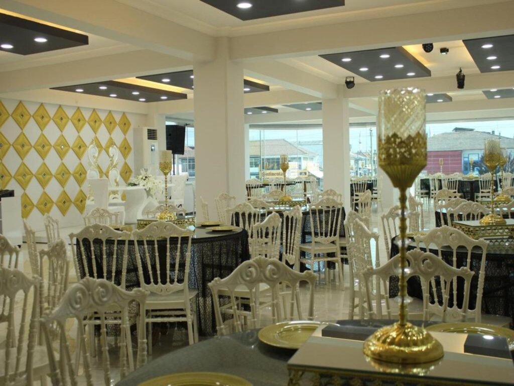 Öztürkler Düğün Sarayı