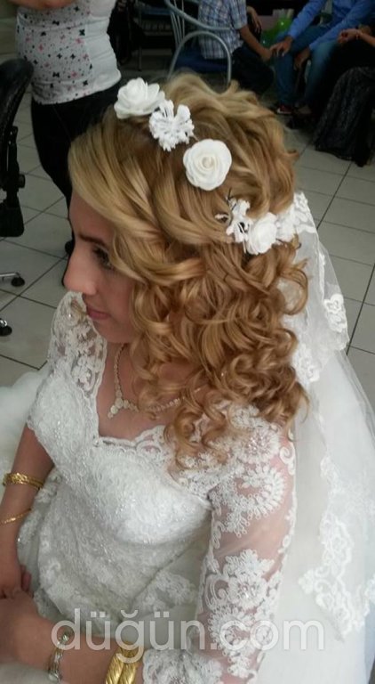 Afrodit Bayan Kuaförü