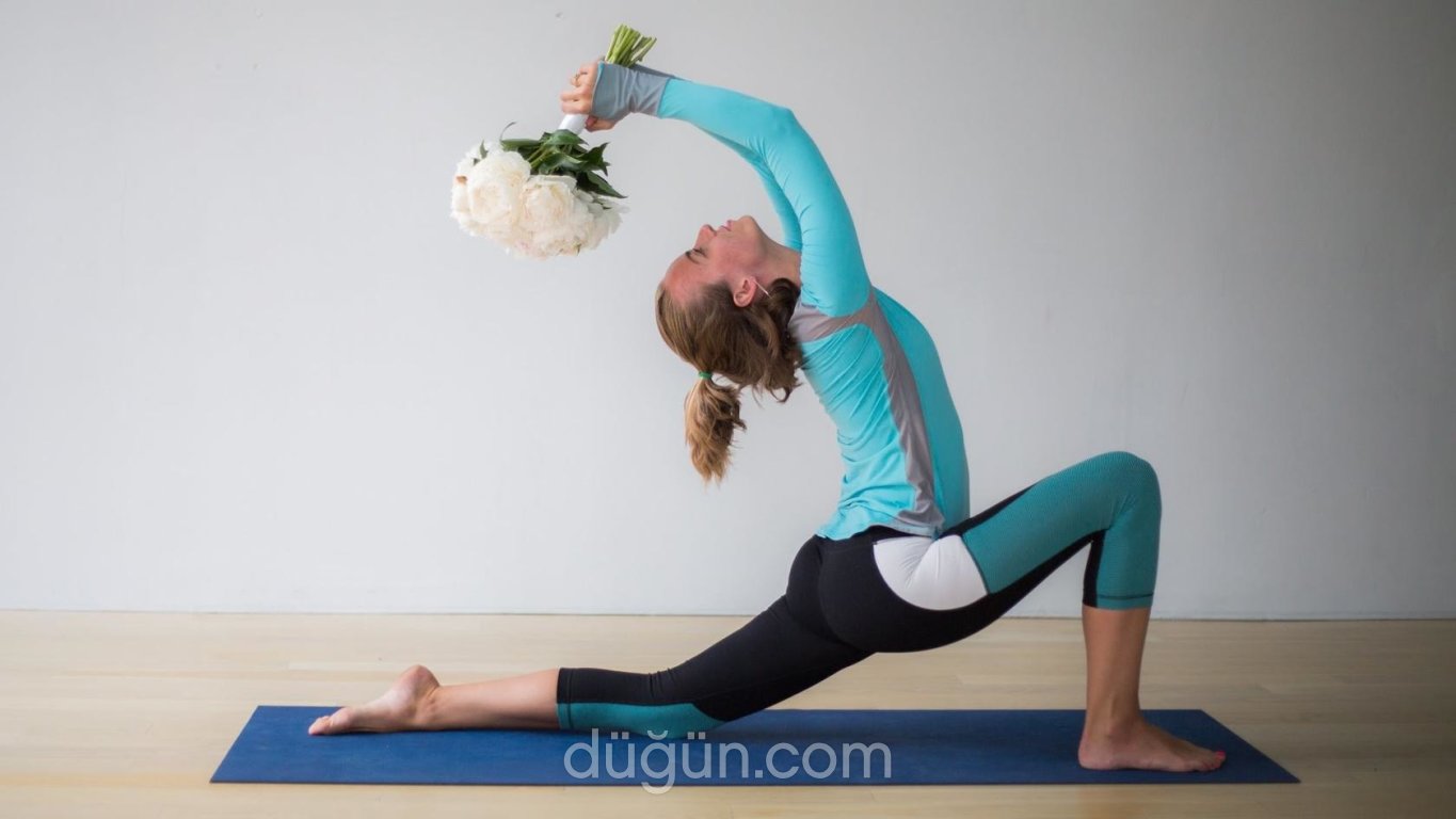 Begüm Ayangil ile Çift Yogası