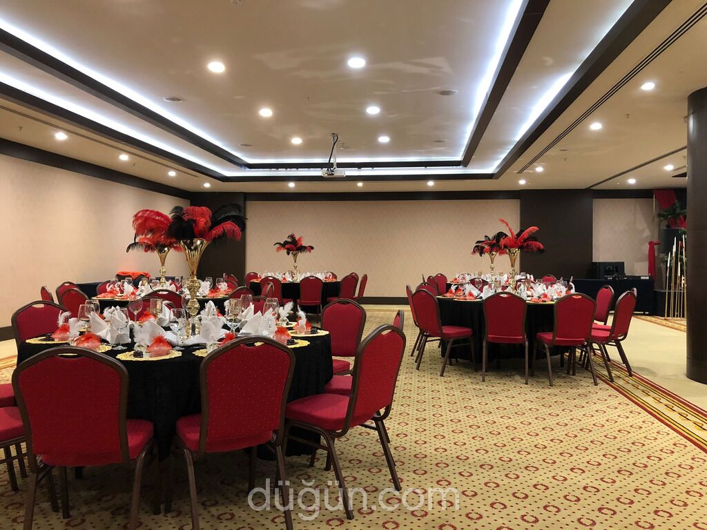 Clarion Hotel İstanbul Mahmutbey