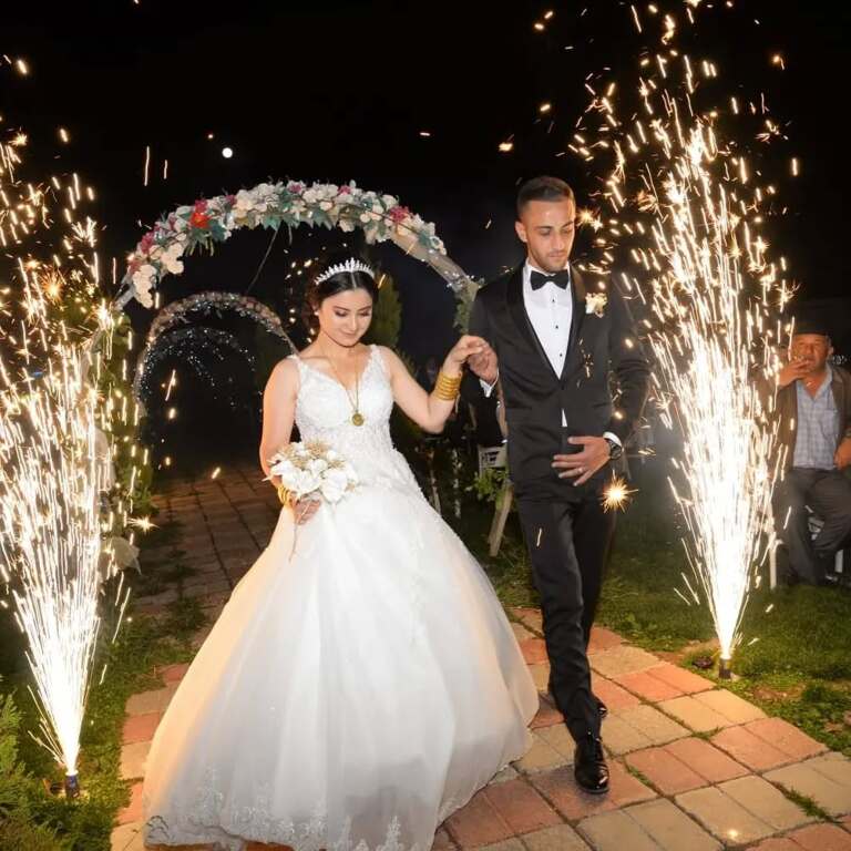 Bizbize Kır Düğün Salonu