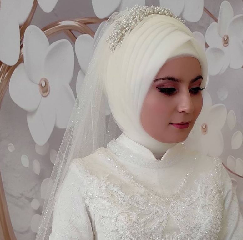 İpek Kuaför ve Gelinlik Evi