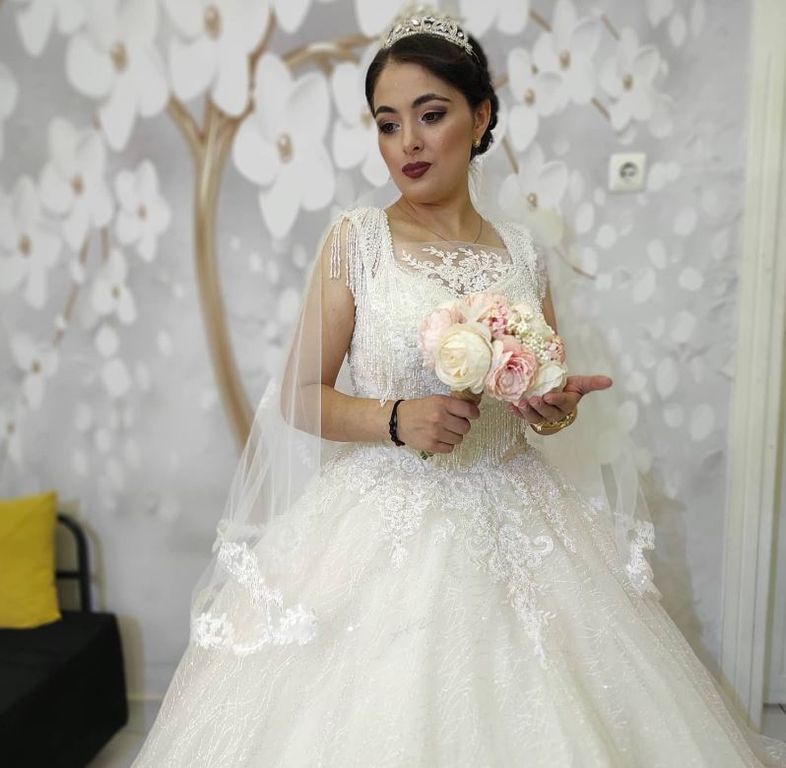 İpek Kuaför ve Gelinlik Evi