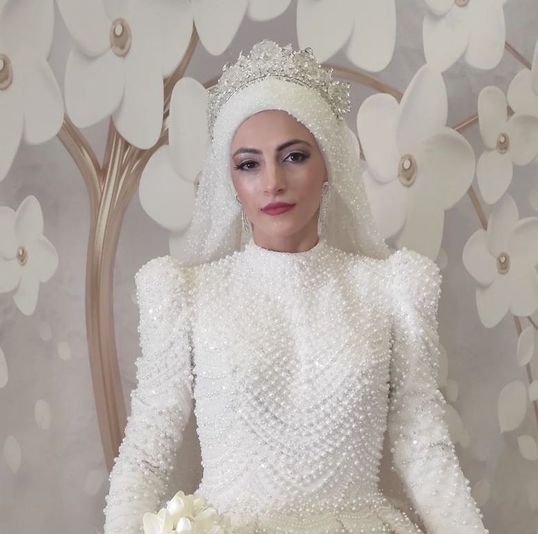 İpek Kuaför ve Gelinlik Evi