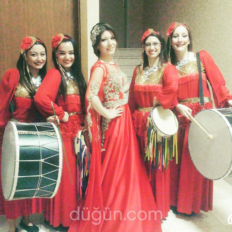 Destan Kına ve Dans Ekibi