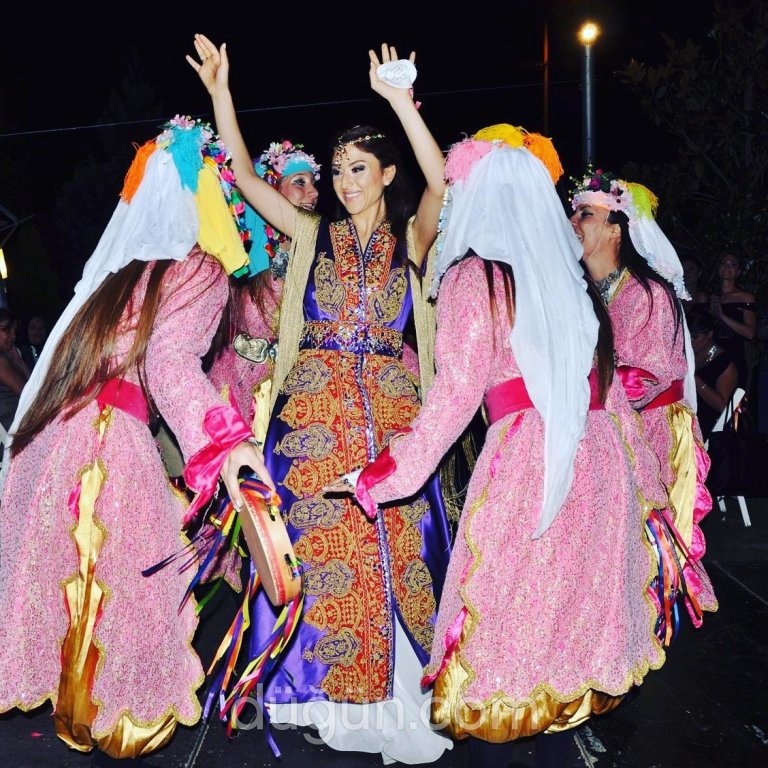 Destan Kına ve Dans Ekibi