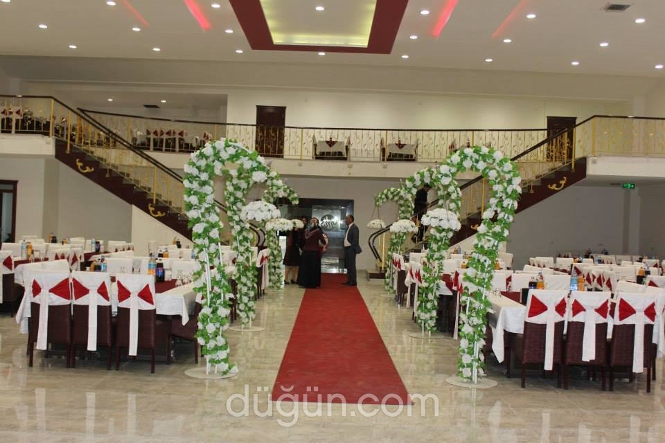 Selvi Düğün Salonu