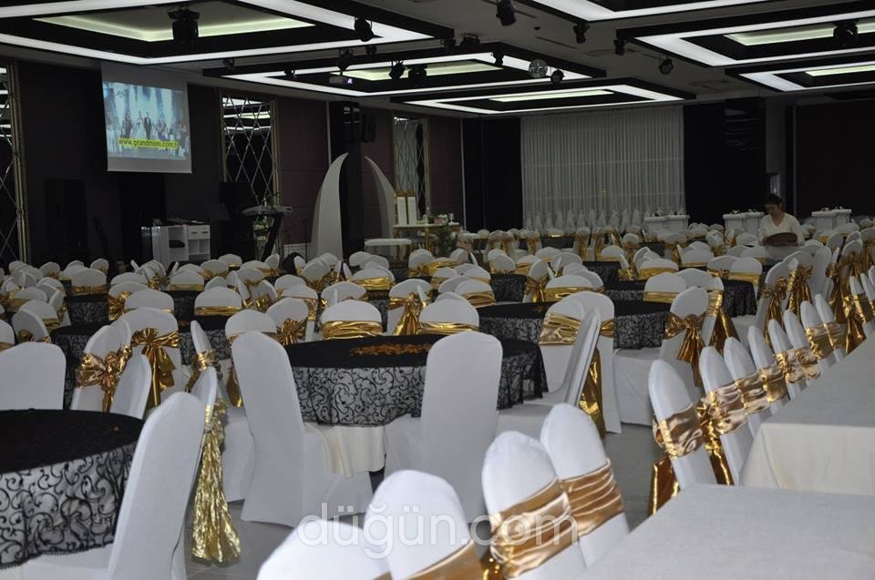 Grand Moni Royal De-Luxe Düğün Salonları