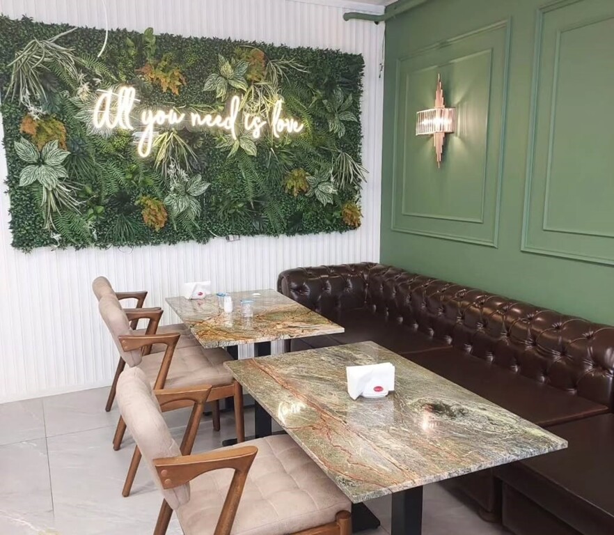 Kar Kervan Pastaneleri