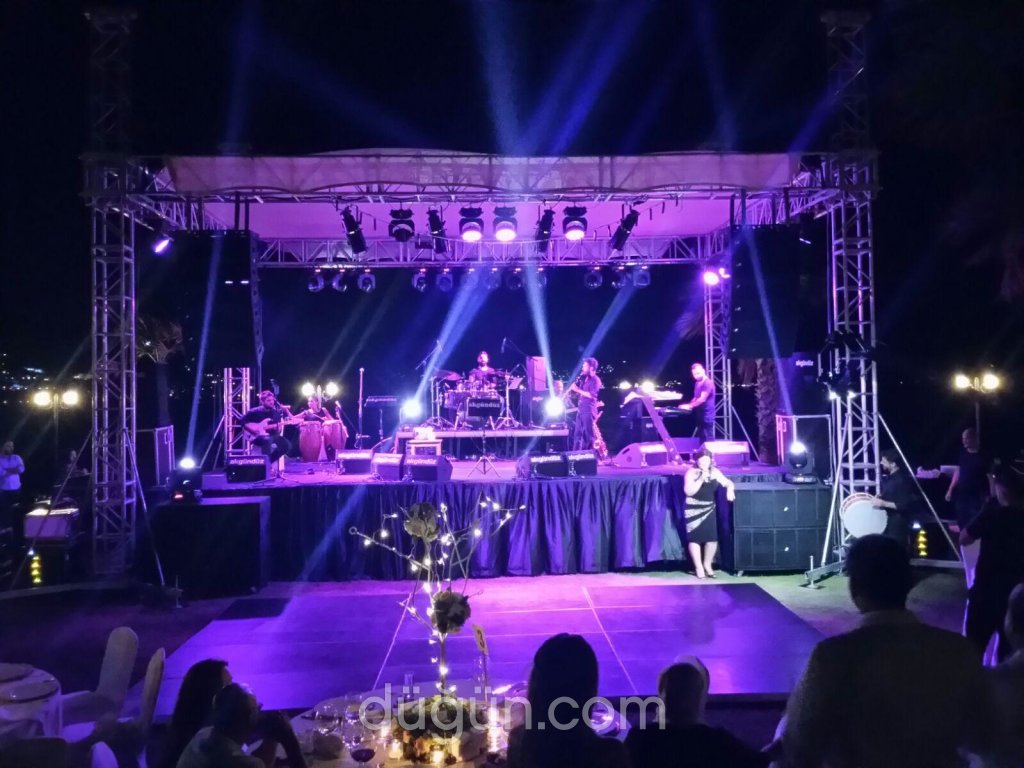 Akgündüz Ses Işık Müzik