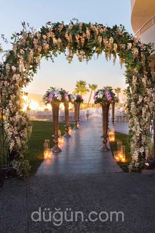 DoubleTree by Hilton İzmir Airport