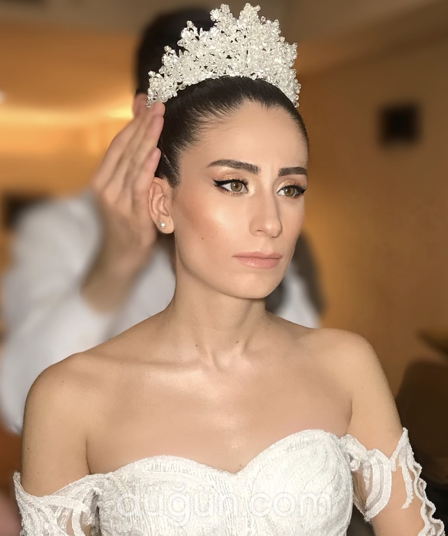 Make Up By Zeynep Cinislioğlu