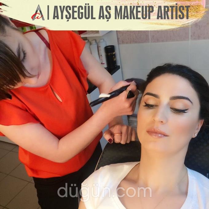 Make Up Artist Ayşegül Aş