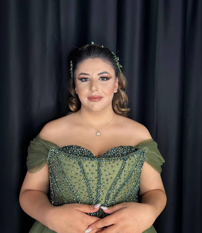 Hilal Candar Makyaj Saç Türban Tasarım