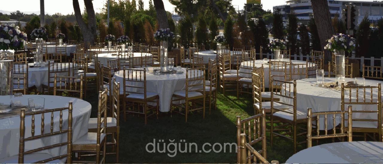 For You Wedding House