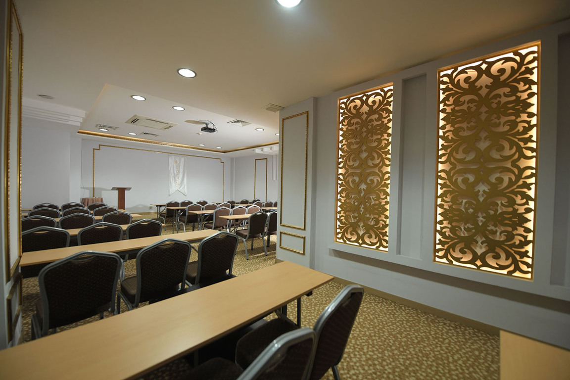 Nadir Business Hotel