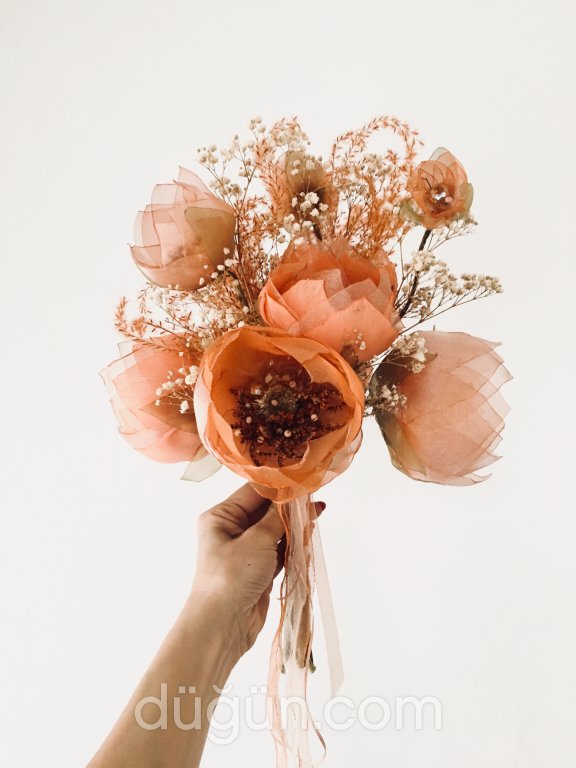 Narin Demirbaş Bridal Accessories