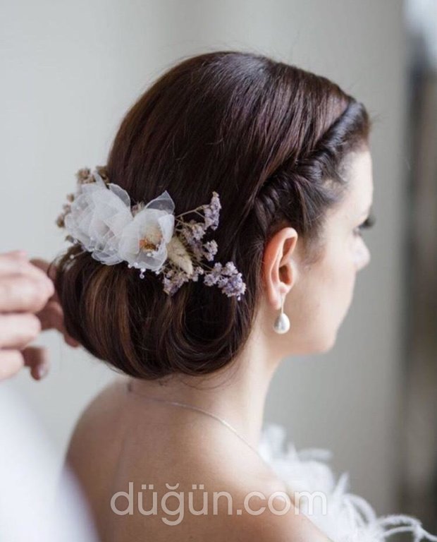 Narin Demirbaş Bridal Accessories