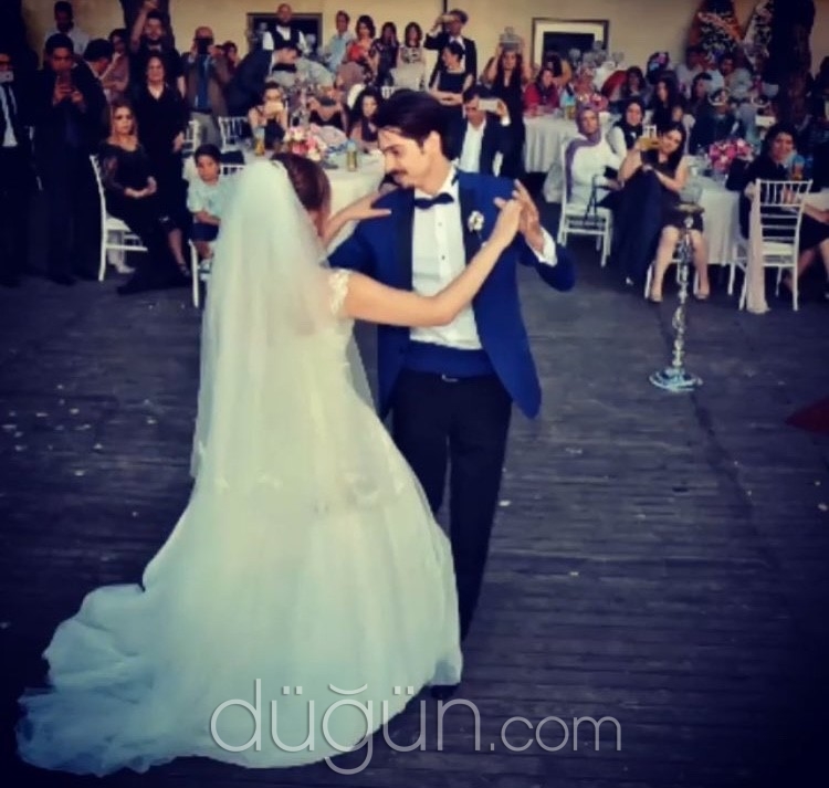 Mustafa Sarı Dans Stüdyo