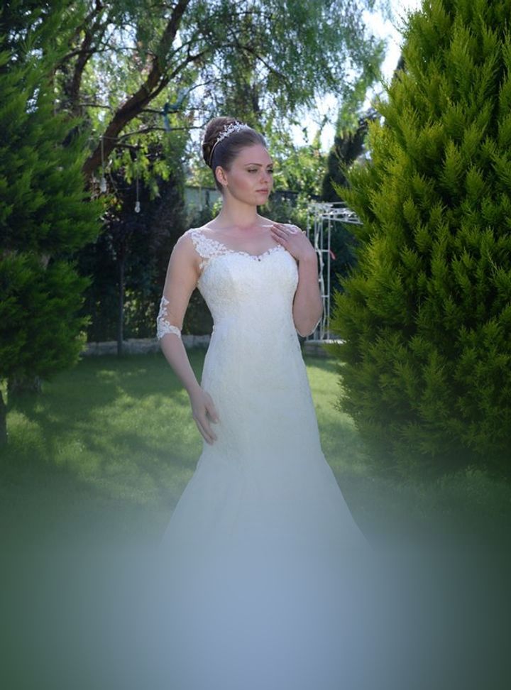 Esim Gelinlik