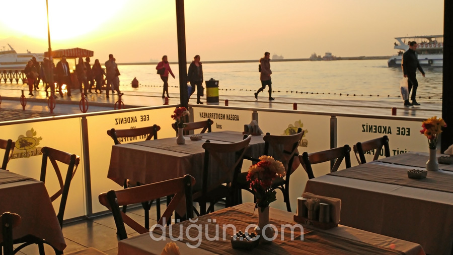 Sakız Alsancak Restoran & Cafe