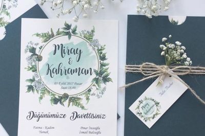 Red Craft Art Design