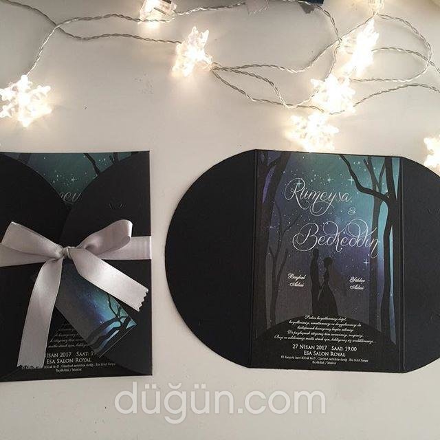 Red Craft Art Design