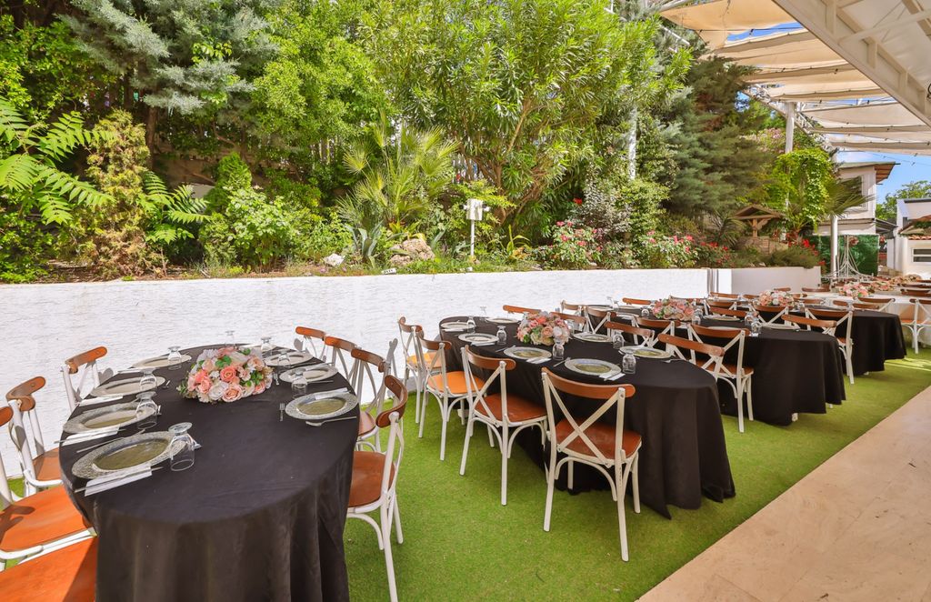 O Ağacın Altı Bambi Garden