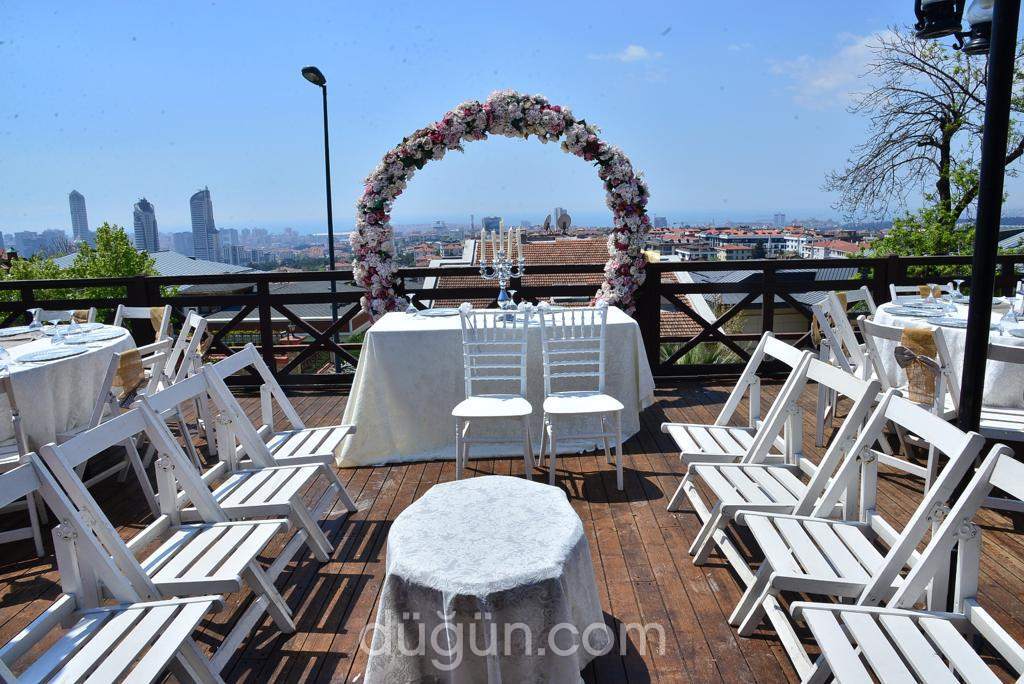 O Ağacın Altı Bambi Garden