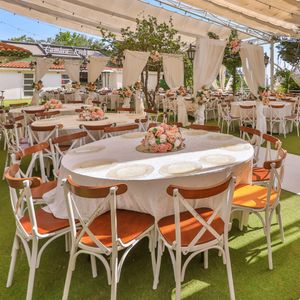 O Ağacın Altı Bambi Garden