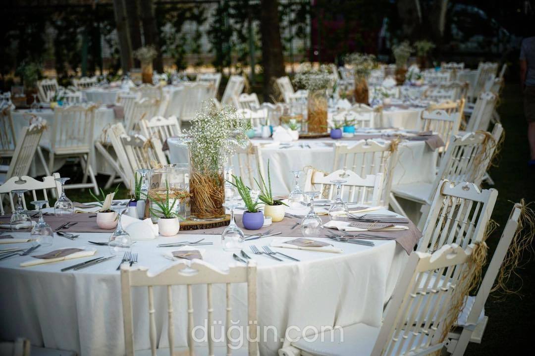 Emirhan Kır Bahçesi