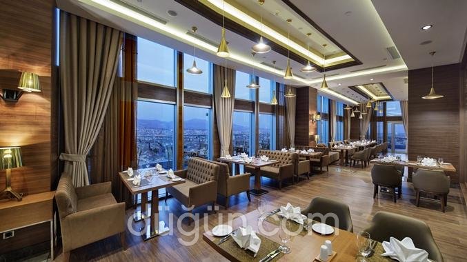 Double Tree by Hilton