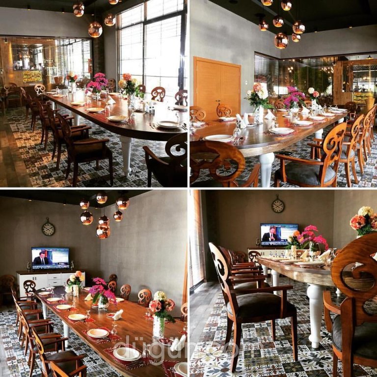 Quzuu Restaurant & Cafe